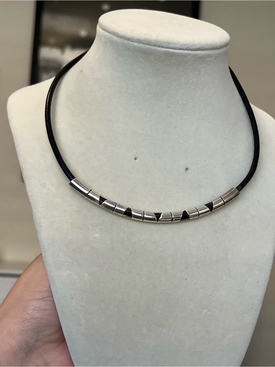 Taxco Jewelry - VINTAGE TAXCO MEXICO 925 STERLING SILVER Goth Black Leather Choker NECKLACE